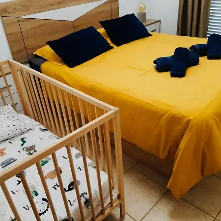 Residencial La Pineda&anet