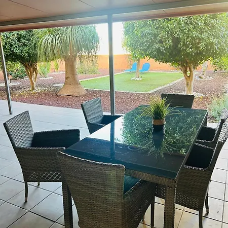 Residencial La Pineda & Anet * Адехе