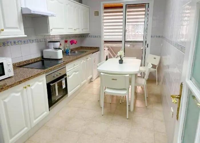 Апартаменты Residencial La Pineda & Anet