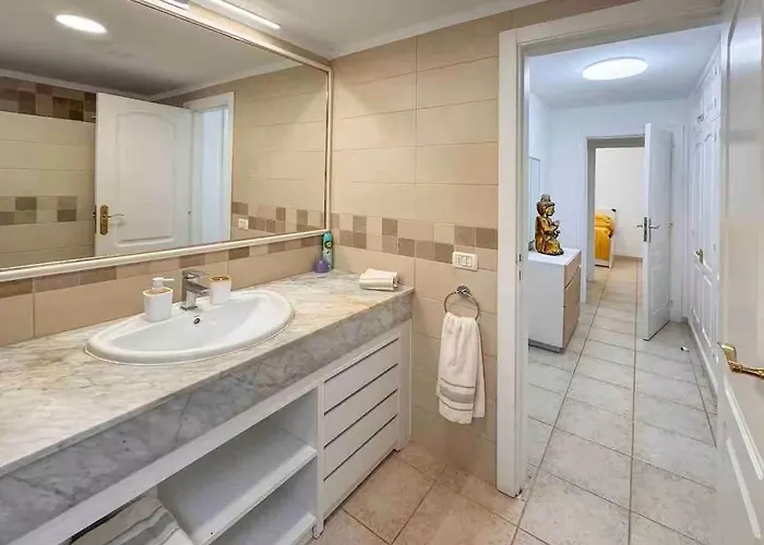 Апартаменты Residencial La Pineda & Anet *