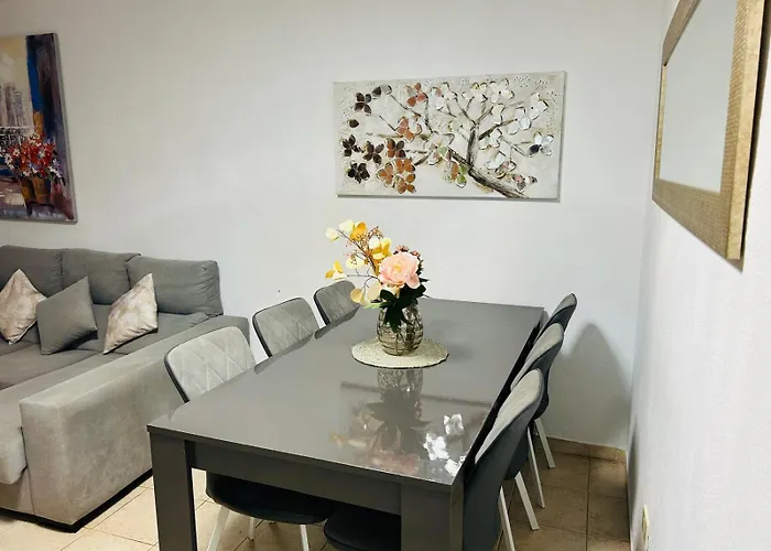 Residencial La Pineda & Anet * Адехе