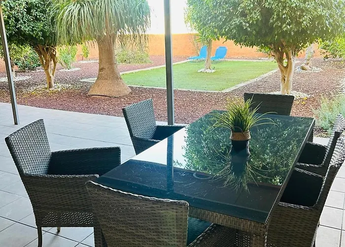 Residencial La Pineda & Anet * Адехе